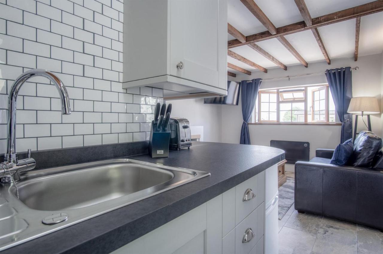 Honeysuckle Cottage - 1 Bedroom Cottage - Amroth Exteriér fotografie